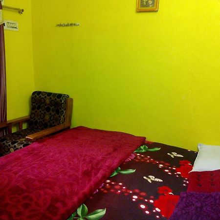 Temple View Guest House 오르차 외부 사진